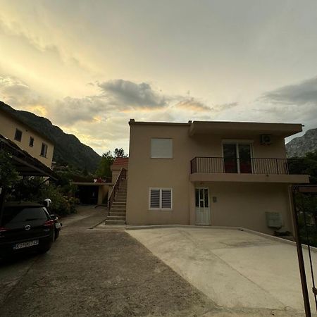 Apartmani Dada Kotor Eksteriør bilde