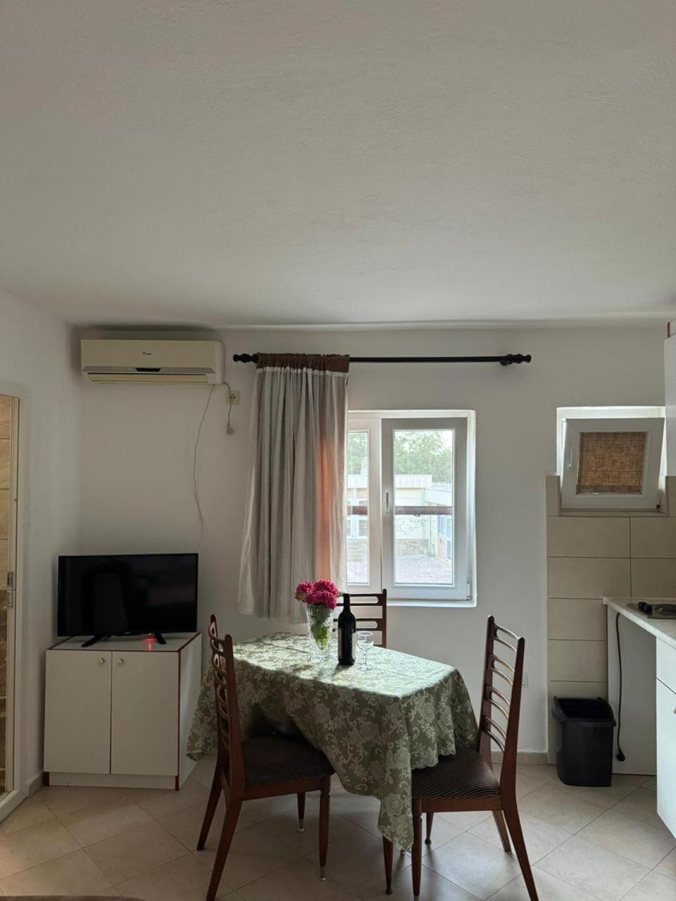 Apartmani Dada Kotor Eksteriør bilde